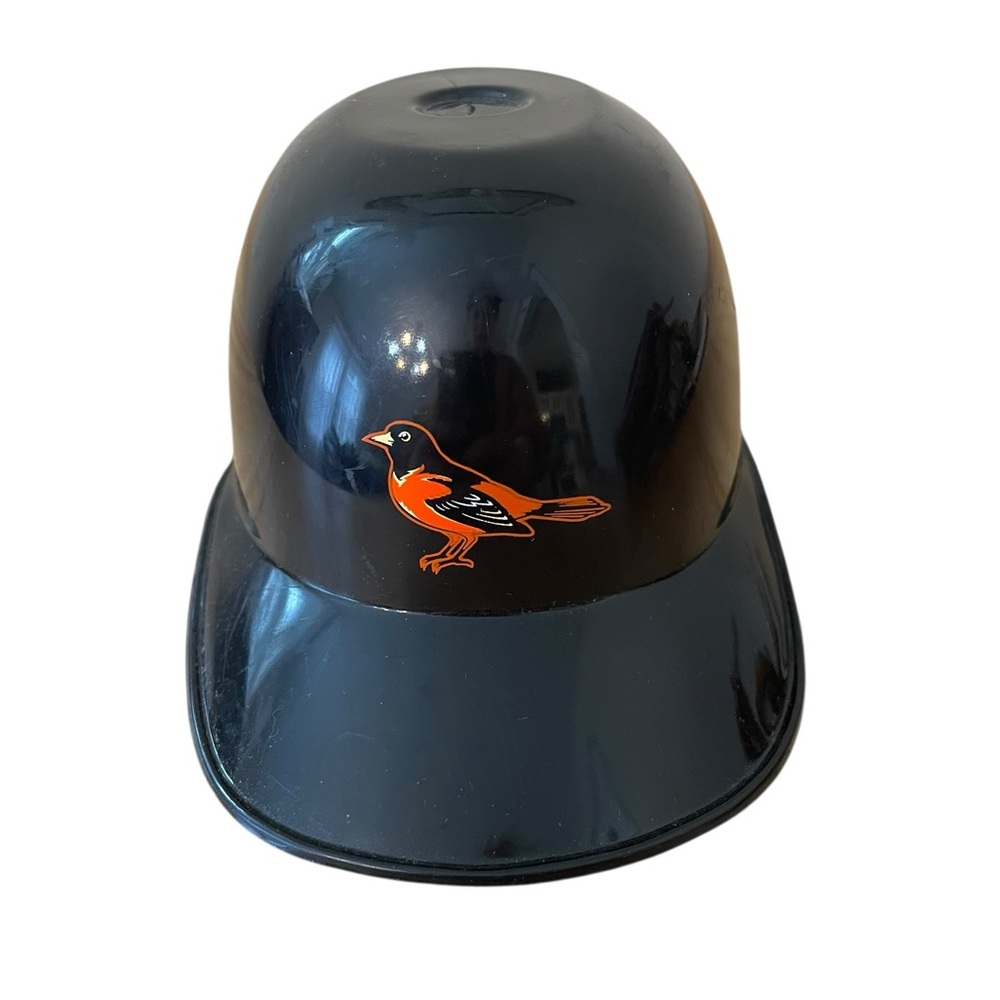 Baltimore Orioles Mini Batting Helmet Plastic MLB Souvenir Display Retro Sports